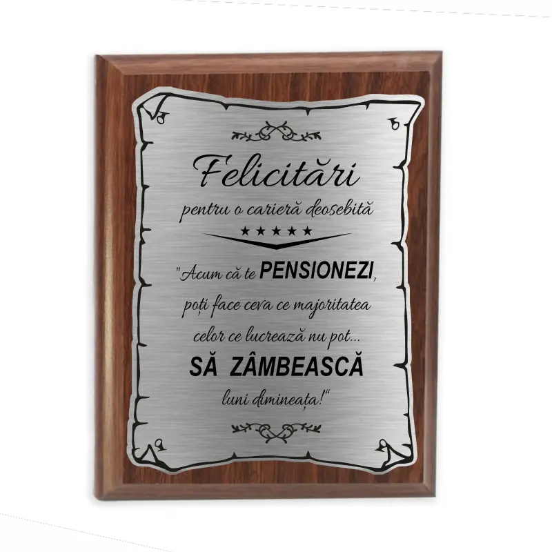 Felicitari pentru o cariera deosebita, placheta lemn personalizata prin gravura